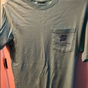 Light Blue Southern Tide T-Shirt.